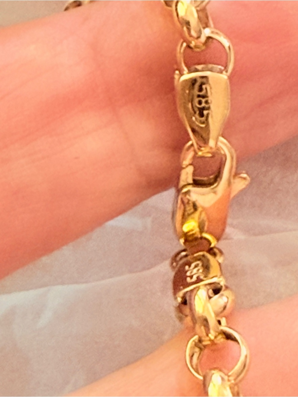 Brand New 14k gold round link Rolo chain; 4.5mm and 18” long - FINAL MARKDOWN!! - Picture 3 of 11